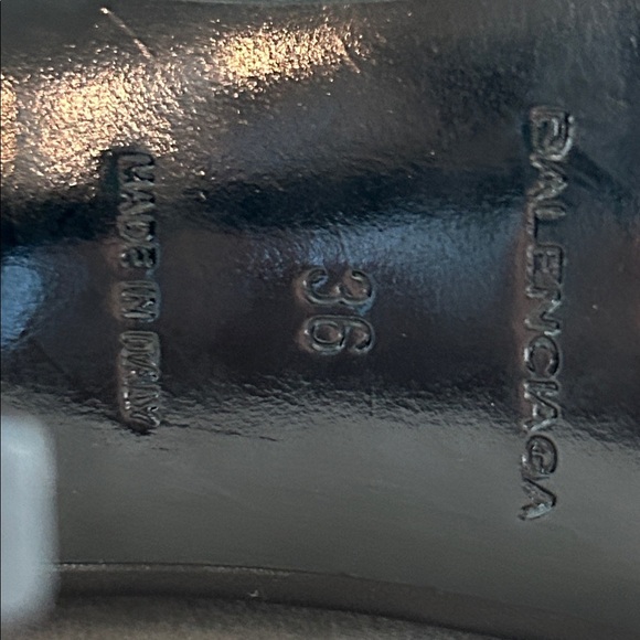 Balenciaga Snakeskin Open Toe Slingback Heels - Picture 5 of 17